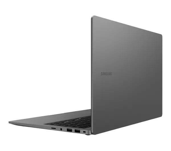 Samsung Galaxy Book 5 15.6" Laptop Intel Ultra 5 225 16GB  512GB SSD -New&sealed