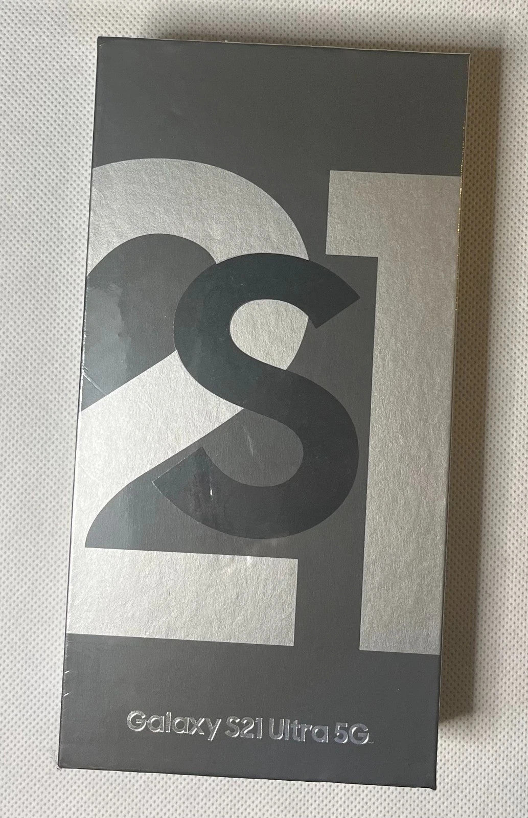 Samsung Galaxy S21 Ultra 5G -12GB RAM 128GB - Black - New&Sealed(unlocked)