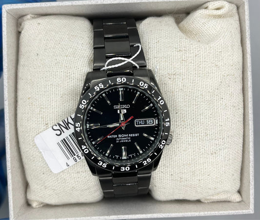 SEIKO 5 (SNKE03KC) Automatic Men's Watch Black Dial- Used Excellent W Papers