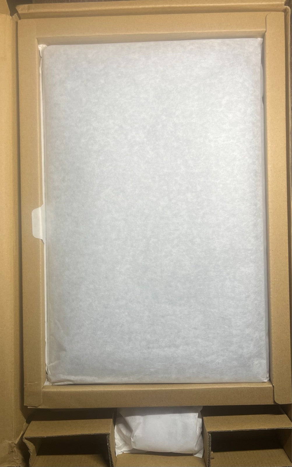 Samsung Galaxy Book 5 15.6" Laptop (Intel ultra 5, 16GB, 512GB SSD) -New